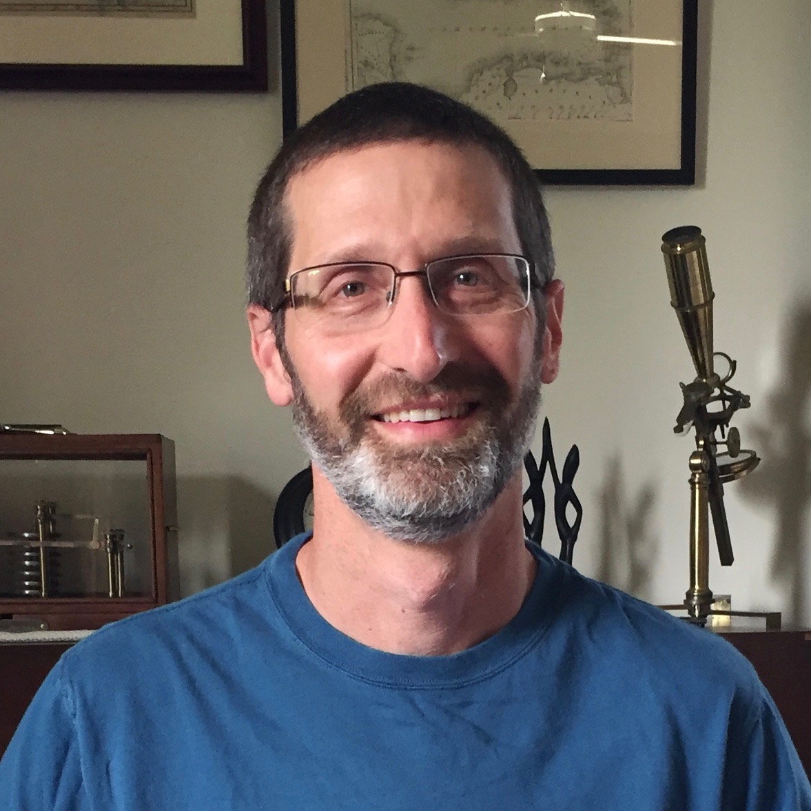 A picture of Andrew Staroscik